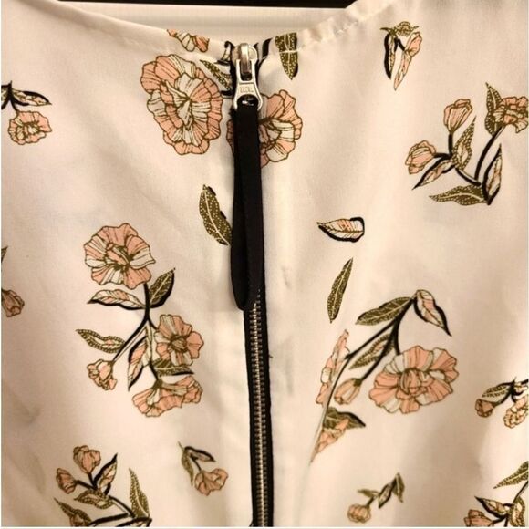 Motherhood Maternity Top Floral Zipper Piping Summer Sz L - Picture 5 of 12